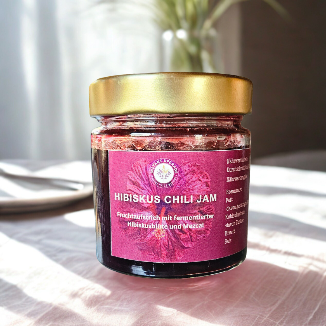 Glas mit Hibiskus Chili Marmelade 